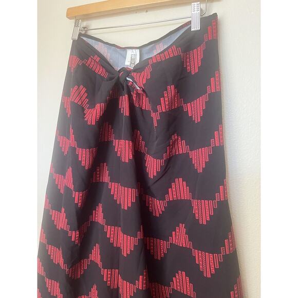 HAWAII’S FINEST HI Women’s Plus Sz 2X Red Black Geometric Design Wide Leg Pants - Picture 2 of 7